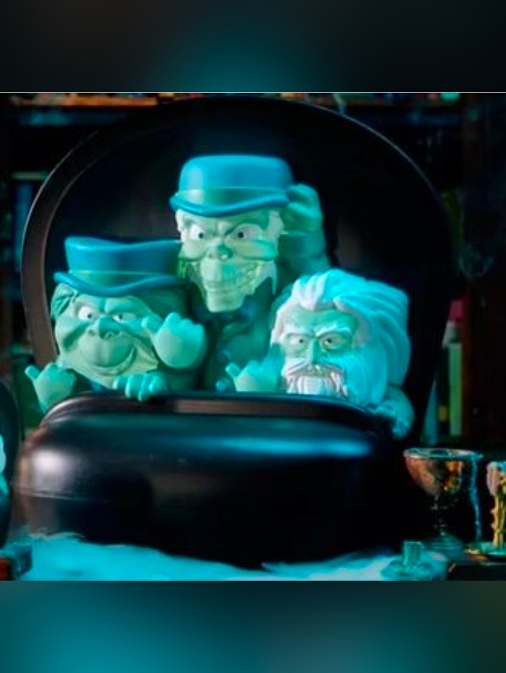 DisneyParks Haunted Mansion Hitchhiking Ghosts in Doom Buggy 19.5" LightUpFigure